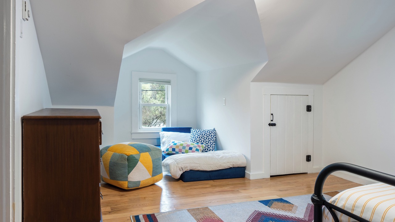 Photo of Others in New Paltz