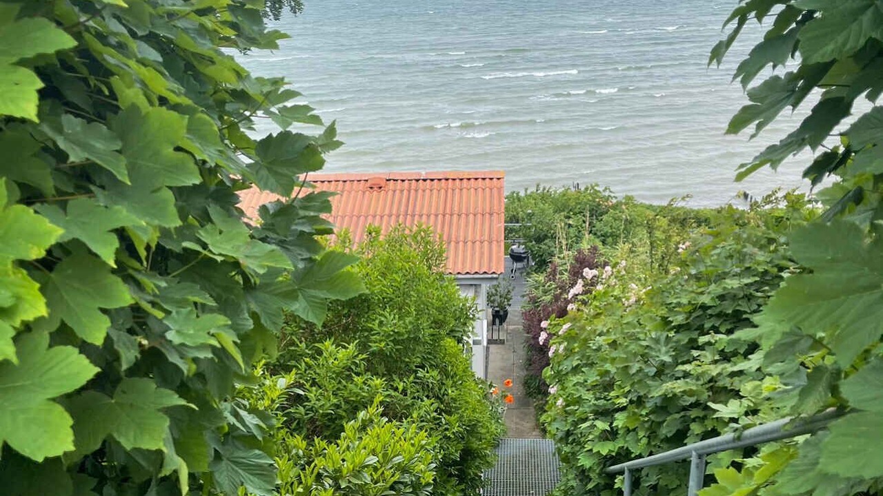 Photo of Others in Bjert