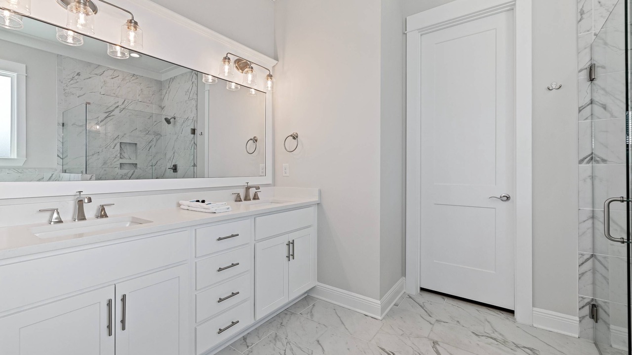 Photo of Bathroom in Orange Beach