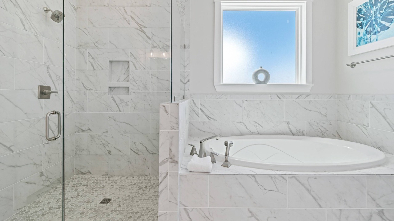 Photo of Bathroom in Orange Beach