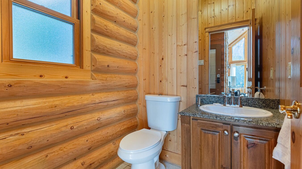 Photo of Bathroom in Fiddler Lake Resort
