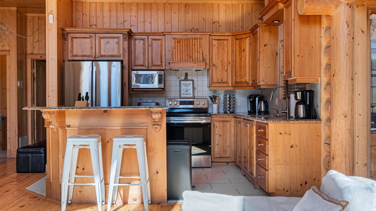 Photo of Kitchen in Fiddler Lake Resort
