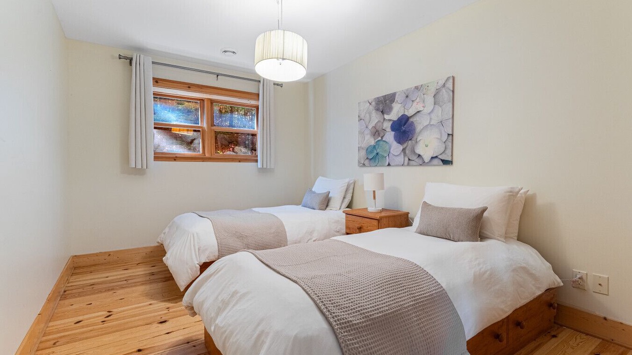 Photo of Bedroom in Fiddler Lake Resort