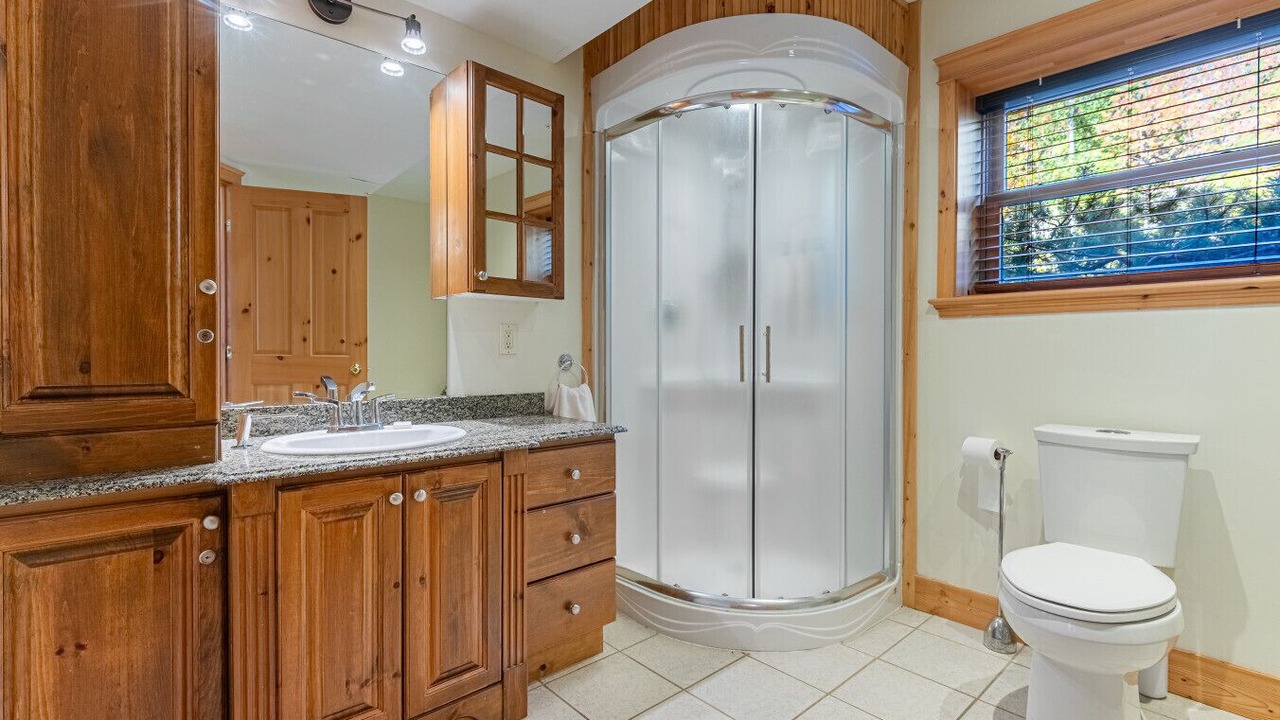 Photo of Bathroom in Fiddler Lake Resort