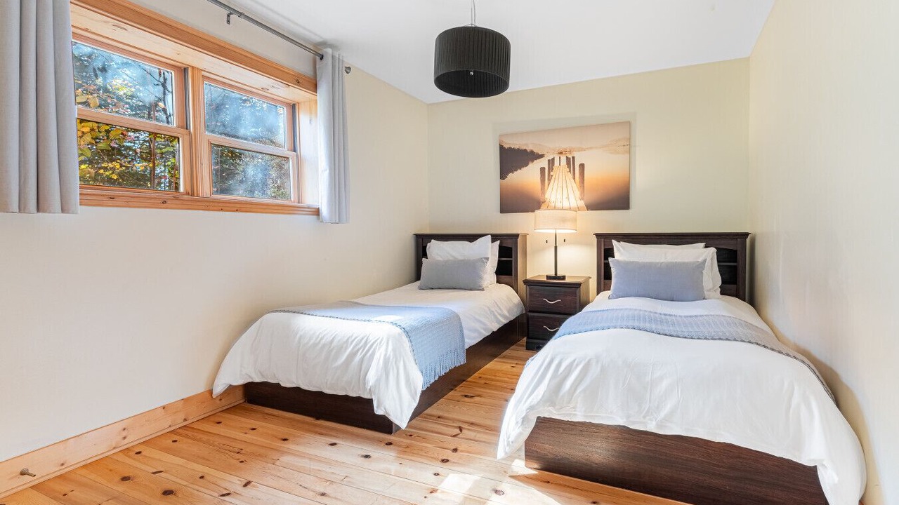 Photo of Bedroom in Fiddler Lake Resort