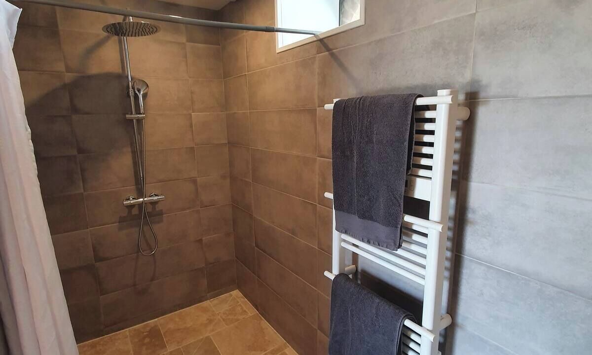 Photo of Bathroom in Gondrin