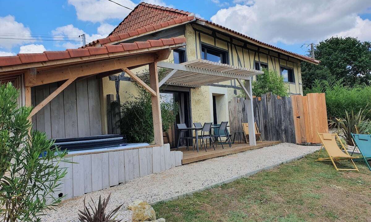 Photo of Outdoor in Gondrin