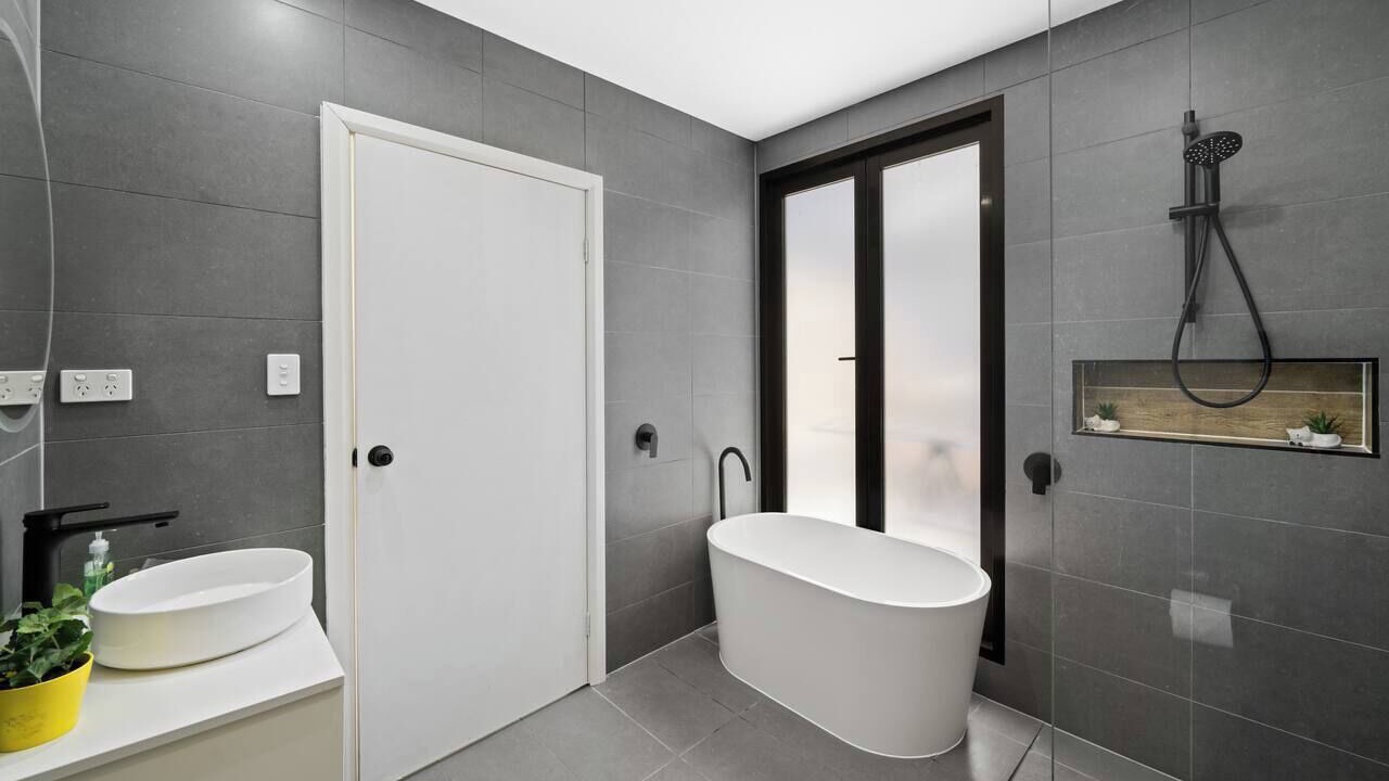 Photo of Others in Chippendale