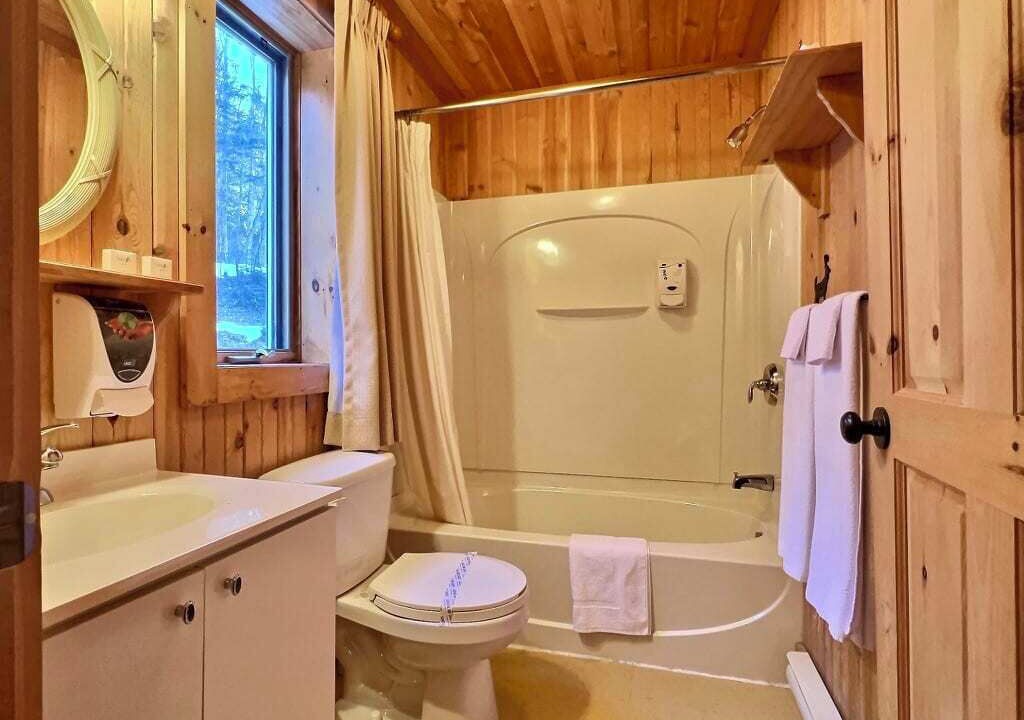 Photo of Bathroom in Saint-Paul-de-Montminy
