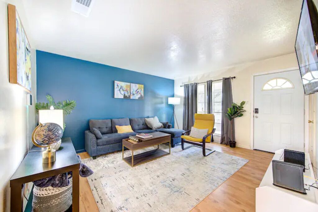 Photo of Livingroom in Beaumont