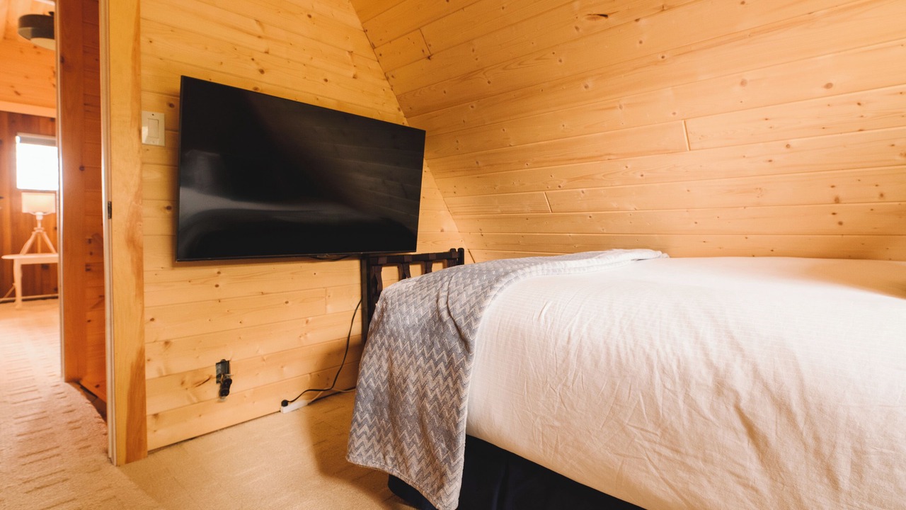 Photo of Bedroom in Wiarton