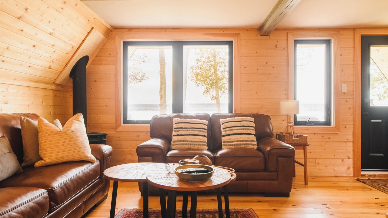 Photo of Livingroom in Wiarton