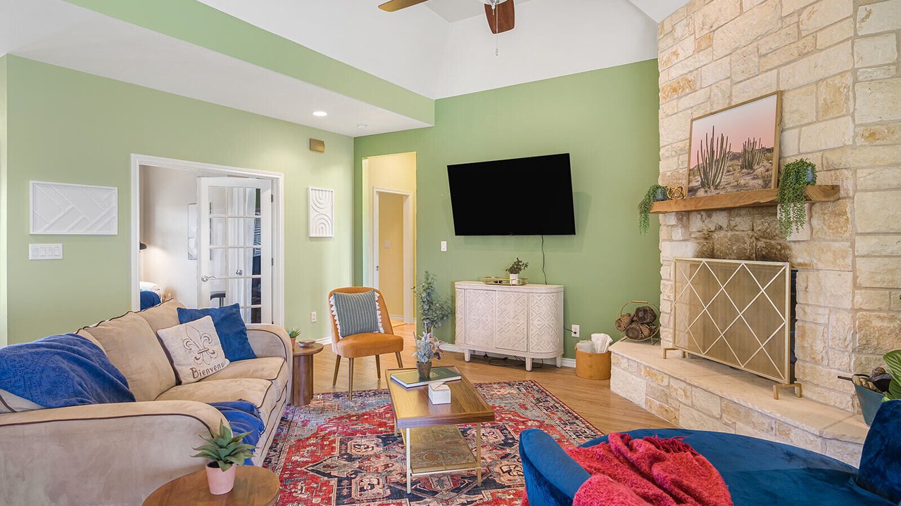 Photo of Livingroom in Liberty Hill