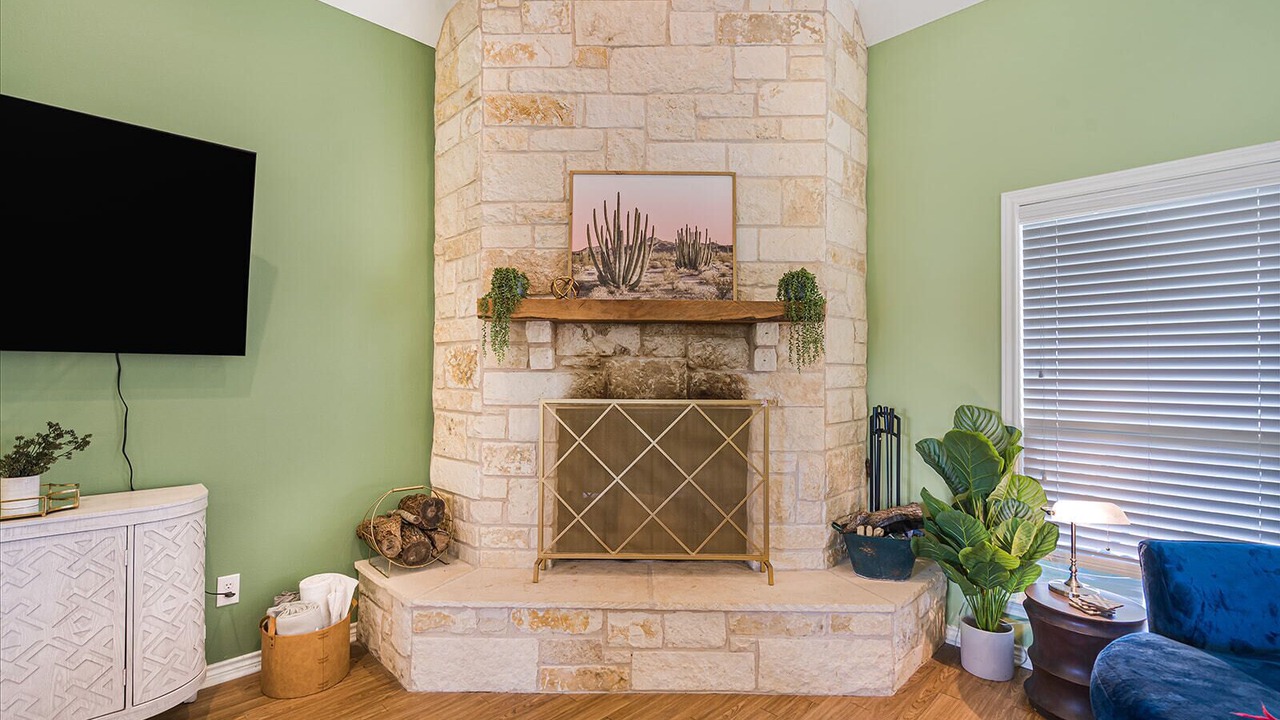 Photo of Livingroom in Liberty Hill