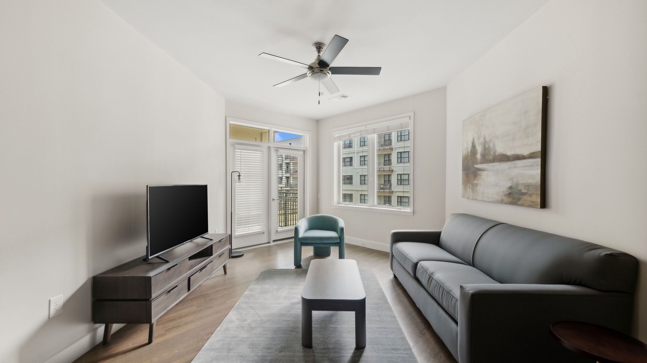 Photo of Livingroom in Southwest Raleigh