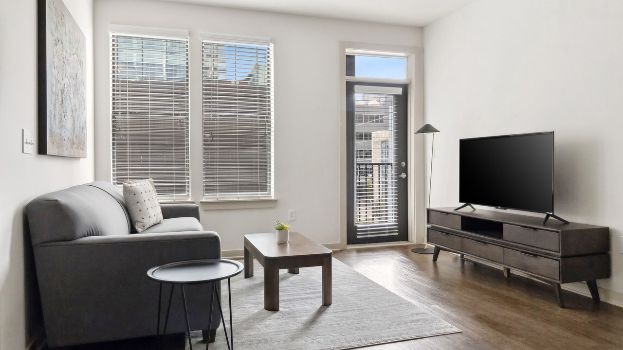 Photo of Livingroom in Music Row