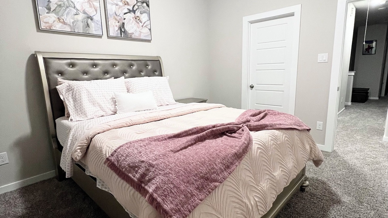 Photo of Bedroom in Clodine