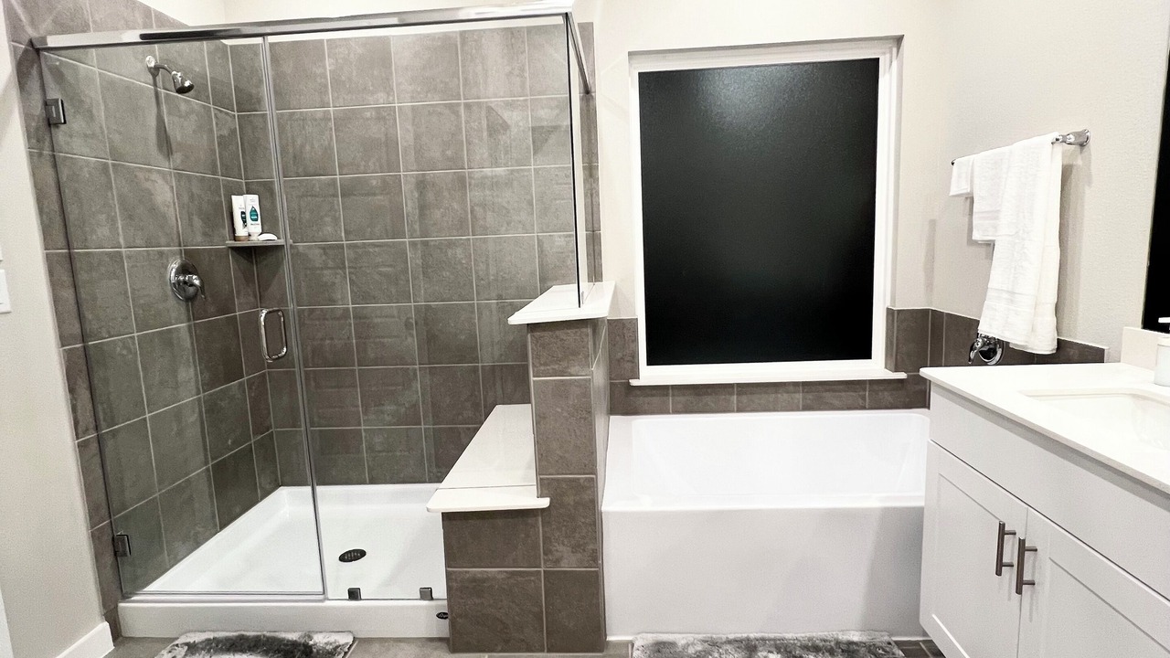 Photo of Bathroom in Clodine