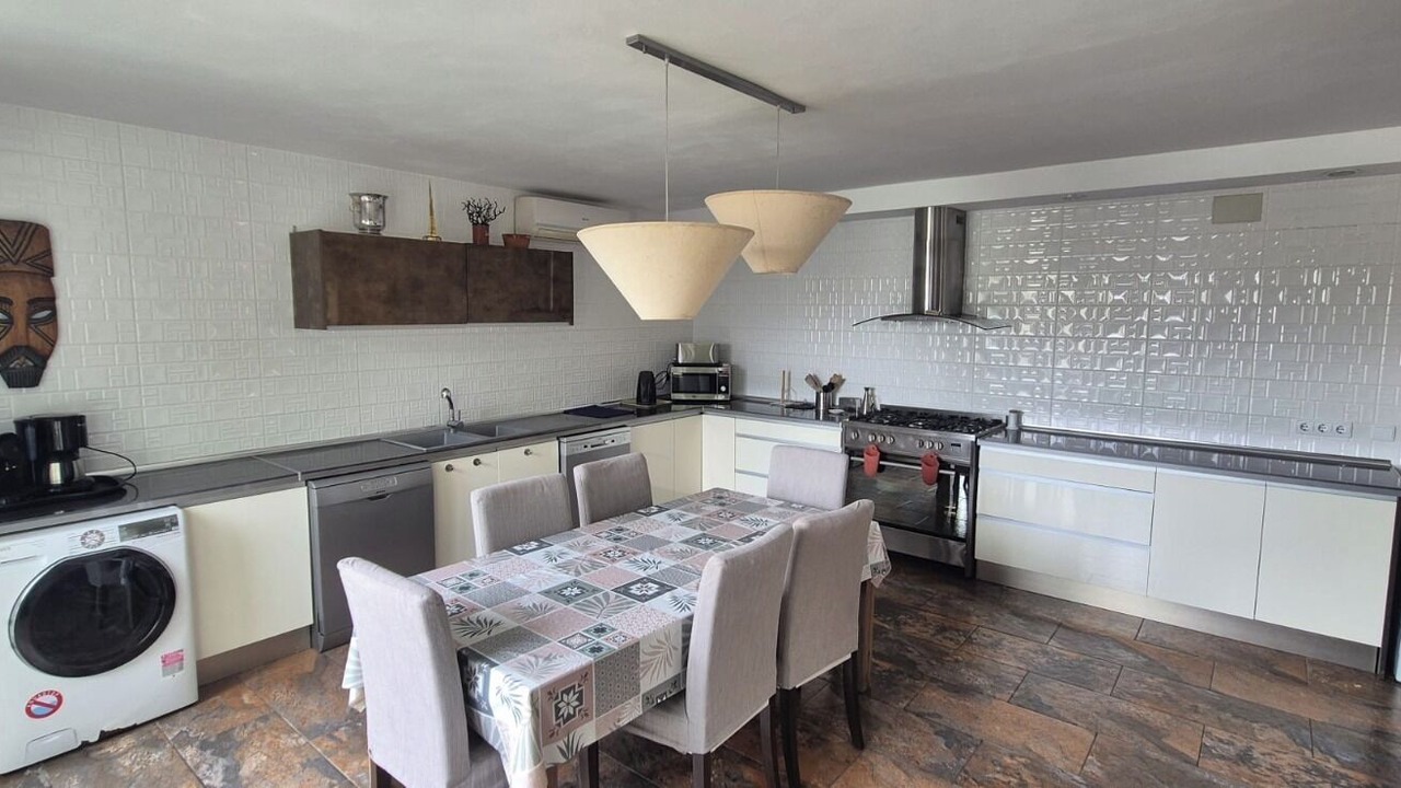 Photo of Kitchen in Les Tres Cales