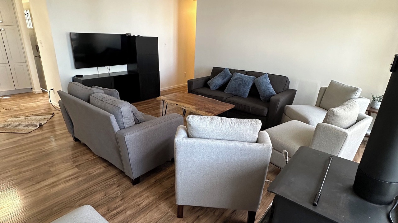 Photo of Livingroom in Little Bullhead