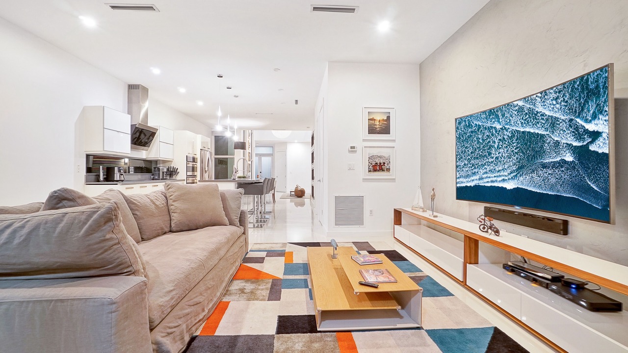 Photo of Livingroom in Coral Way