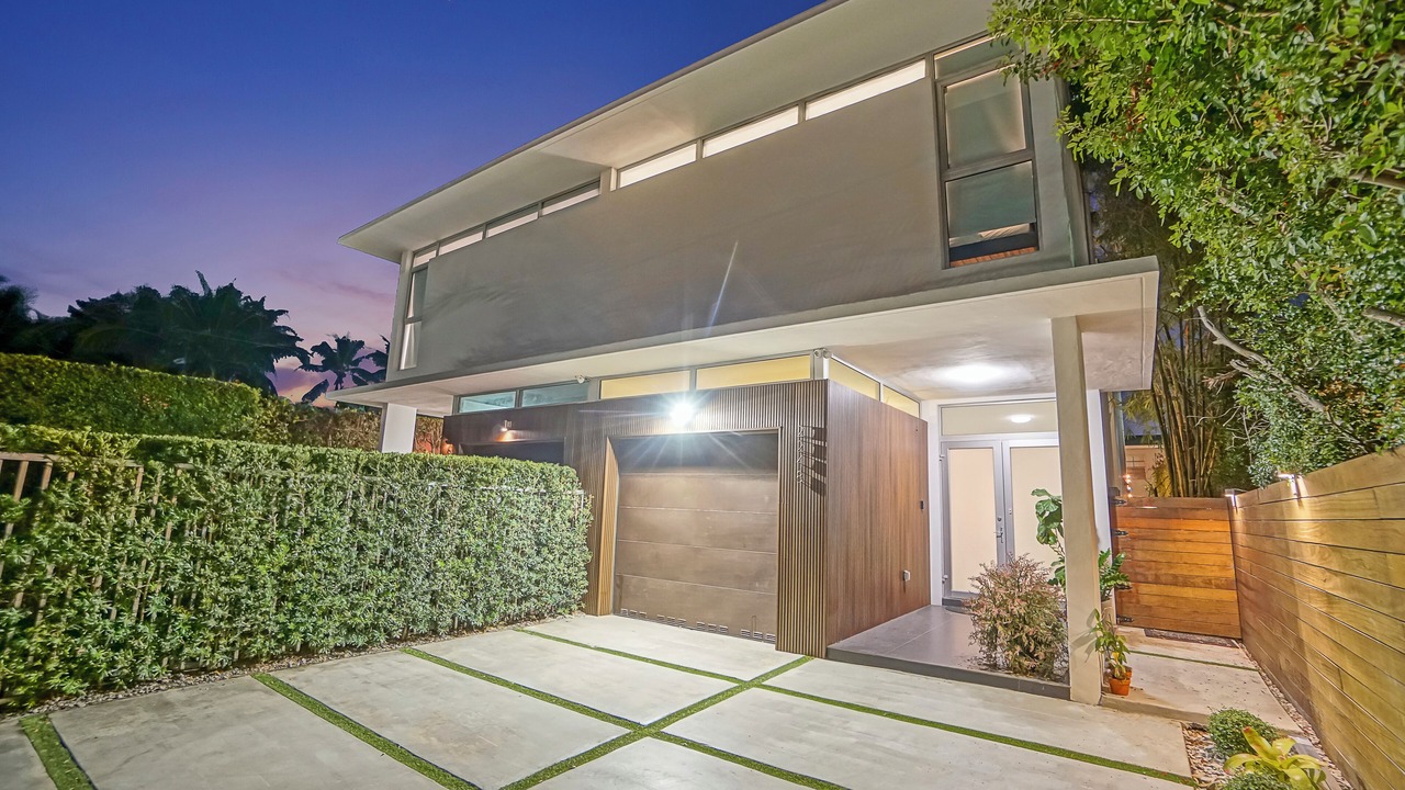 Photo of Outdoor in Coral Way