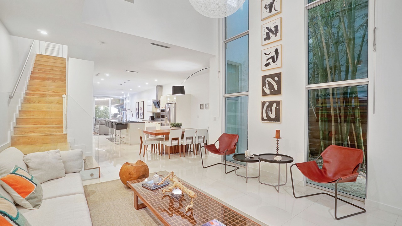 Photo of Livingroom in Coral Way