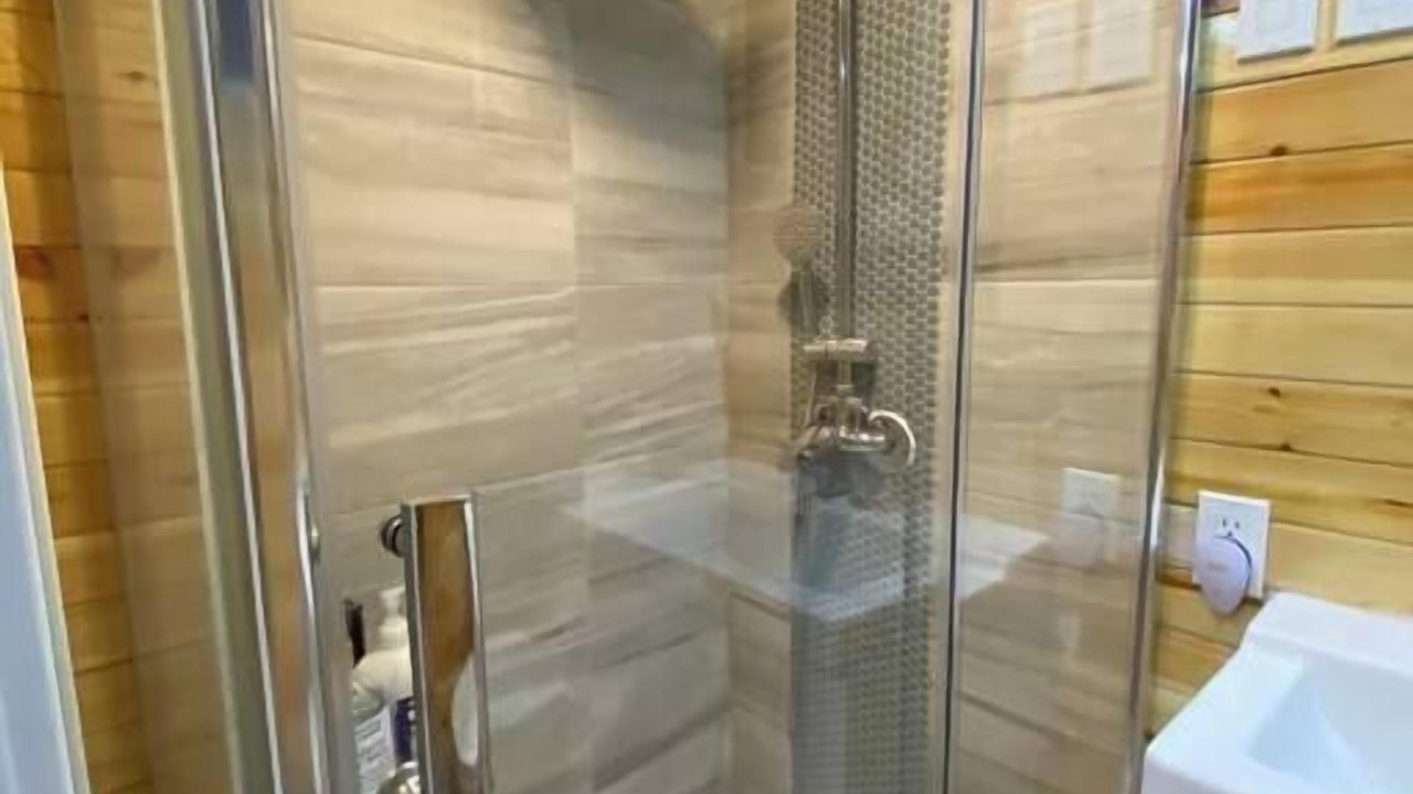 Photo of Bathroom in Valley Center