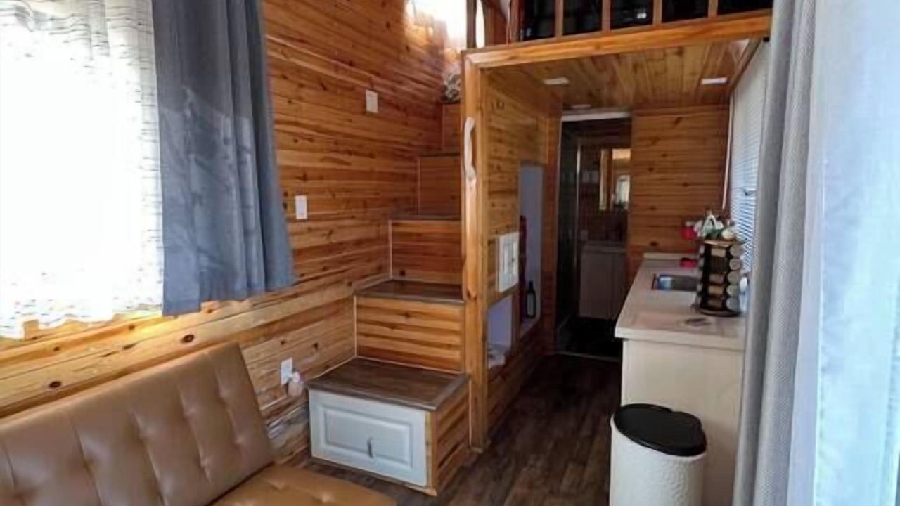 Photo of Livingroom in Valley Center