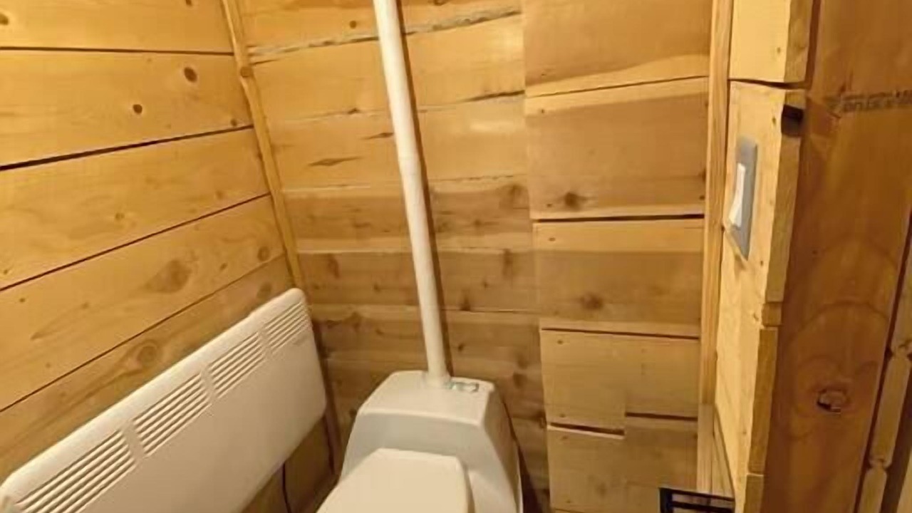 Photo of Bathroom in Valley Center