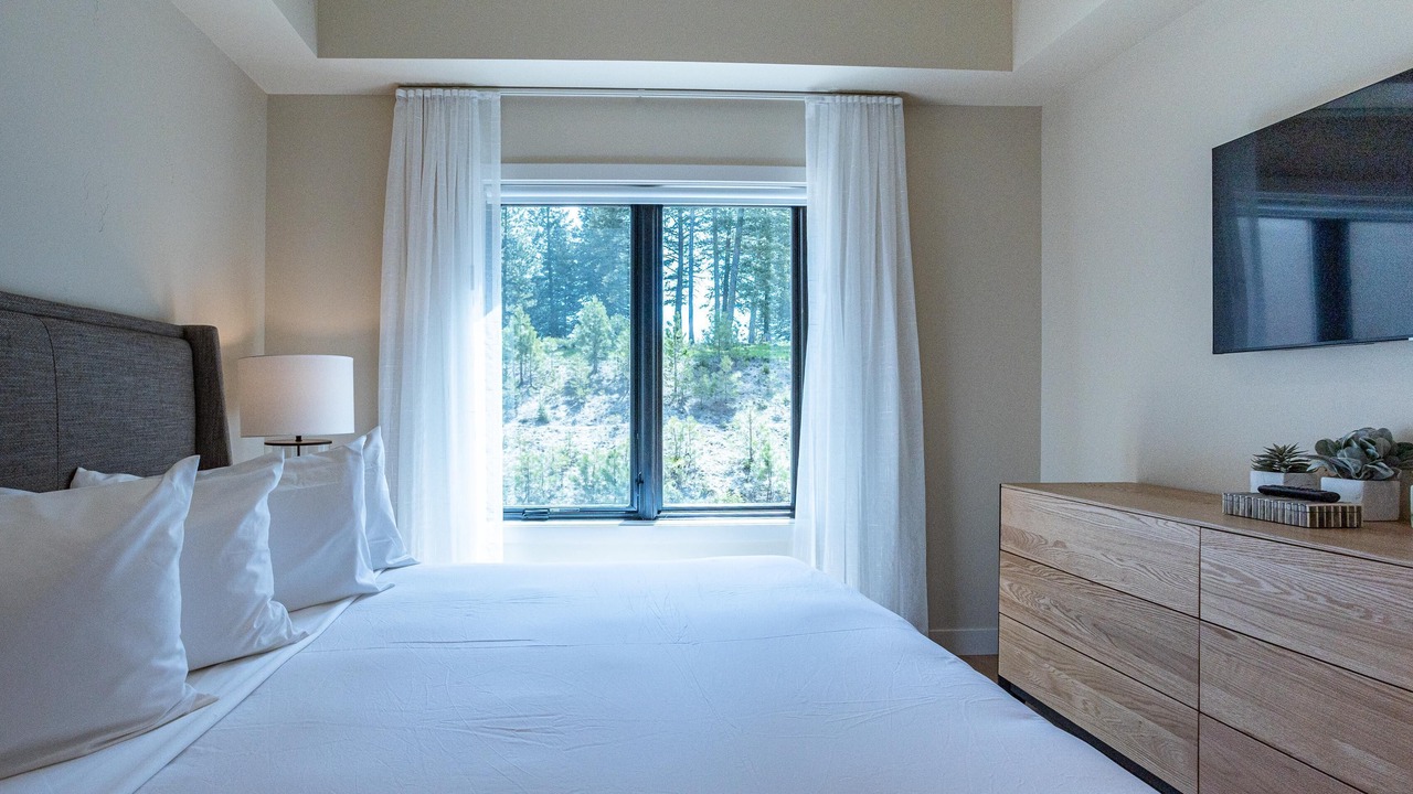 Photo of Bedroom in Tamarack Resort