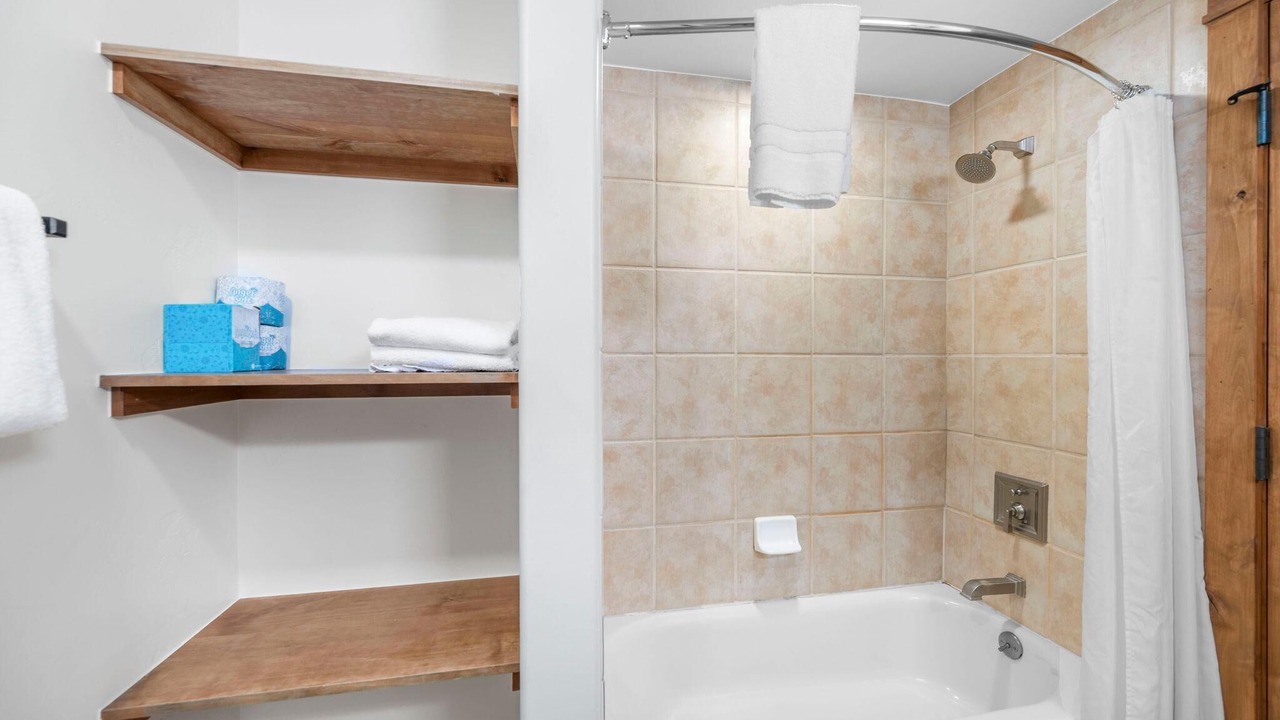 Photo of Bathroom in Tamarack