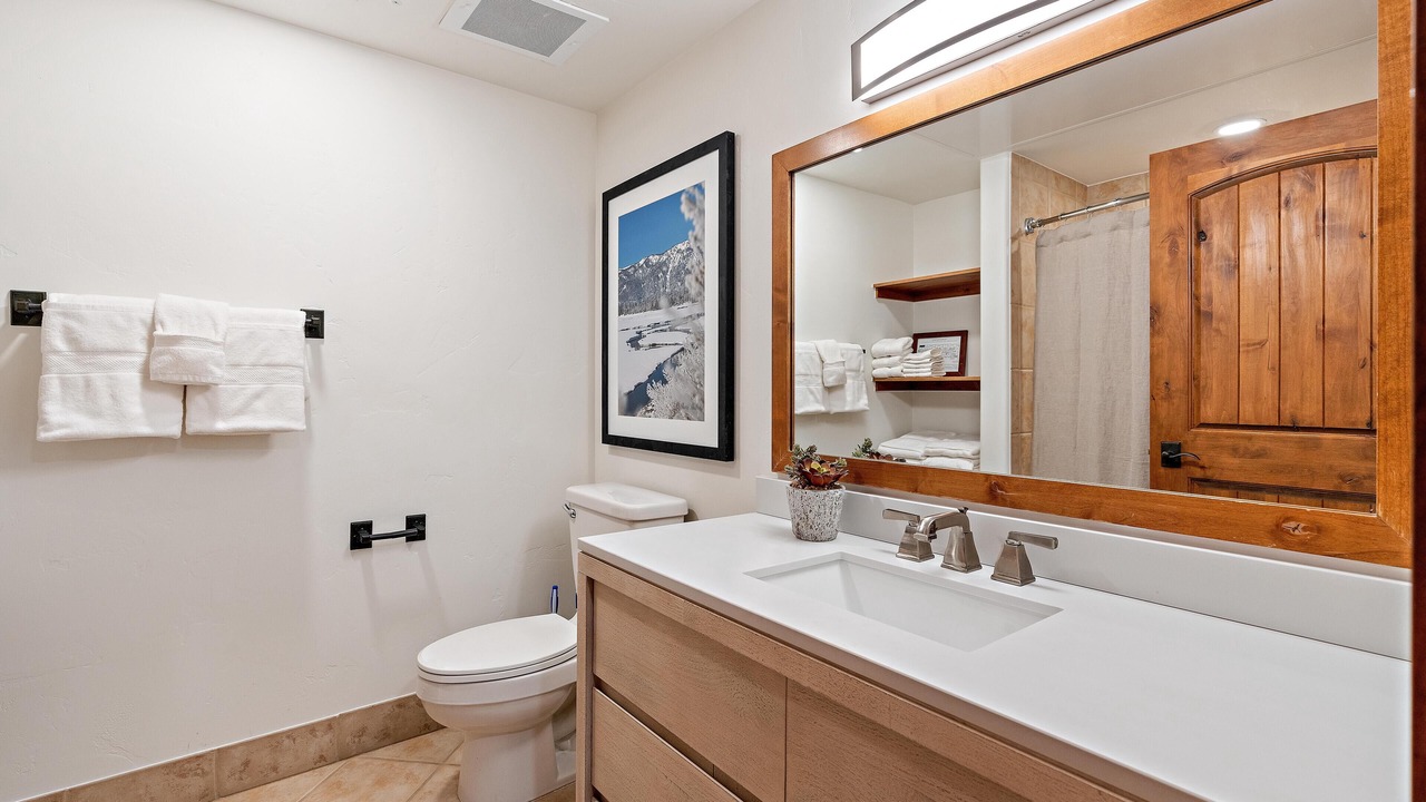 Photo of Bathroom in Tamarack