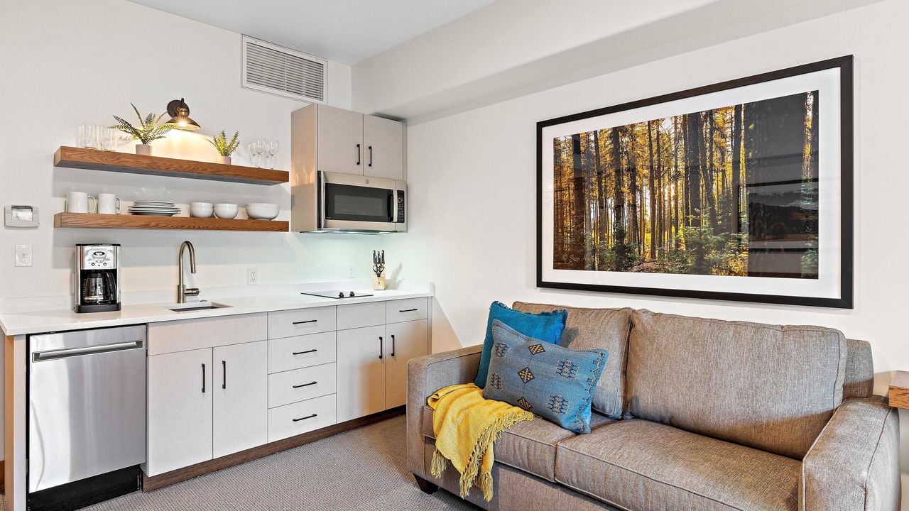 Photo of Livingroom in Tamarack