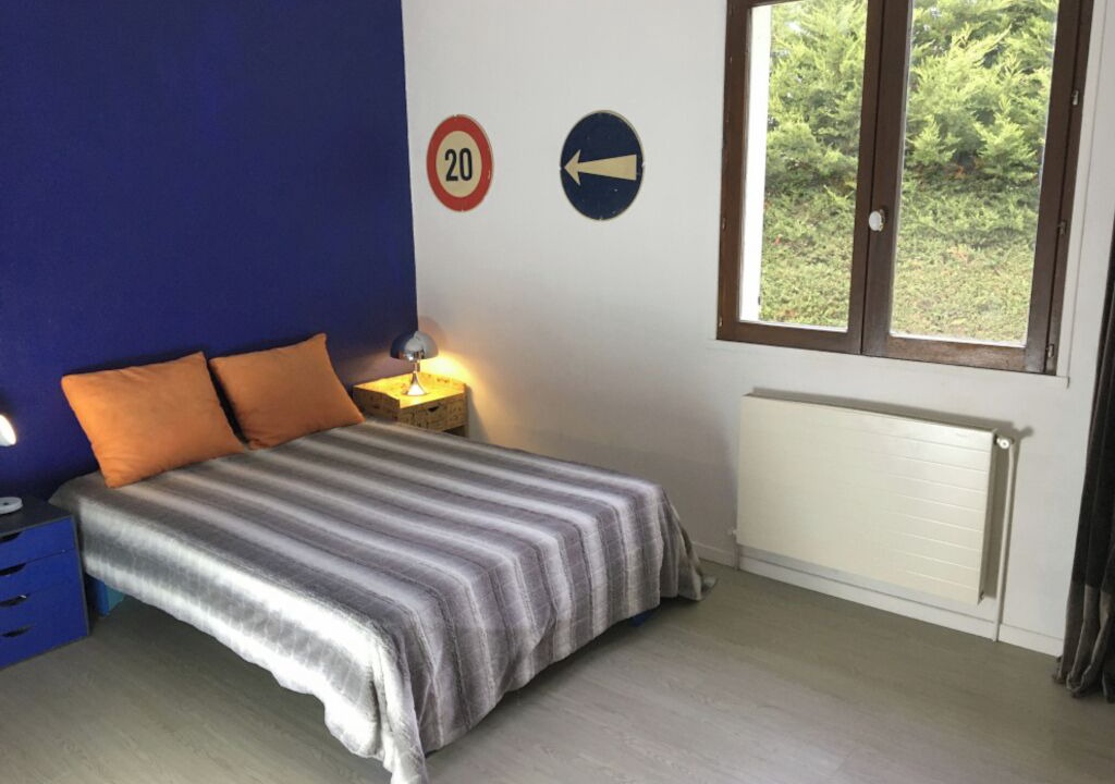 Photo of Bedroom in Subles