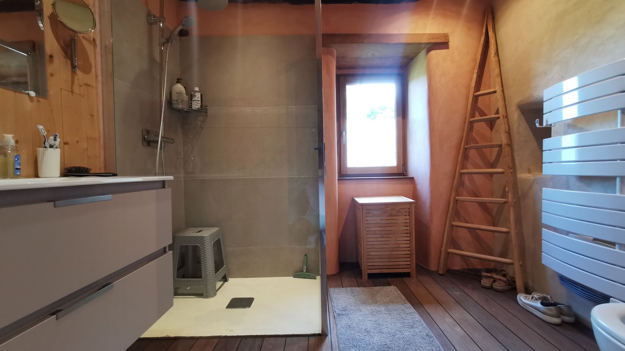 Photo of Bathroom in Les Salelles