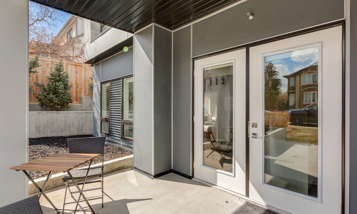 Photo of Patio Balcony in Shaganappi