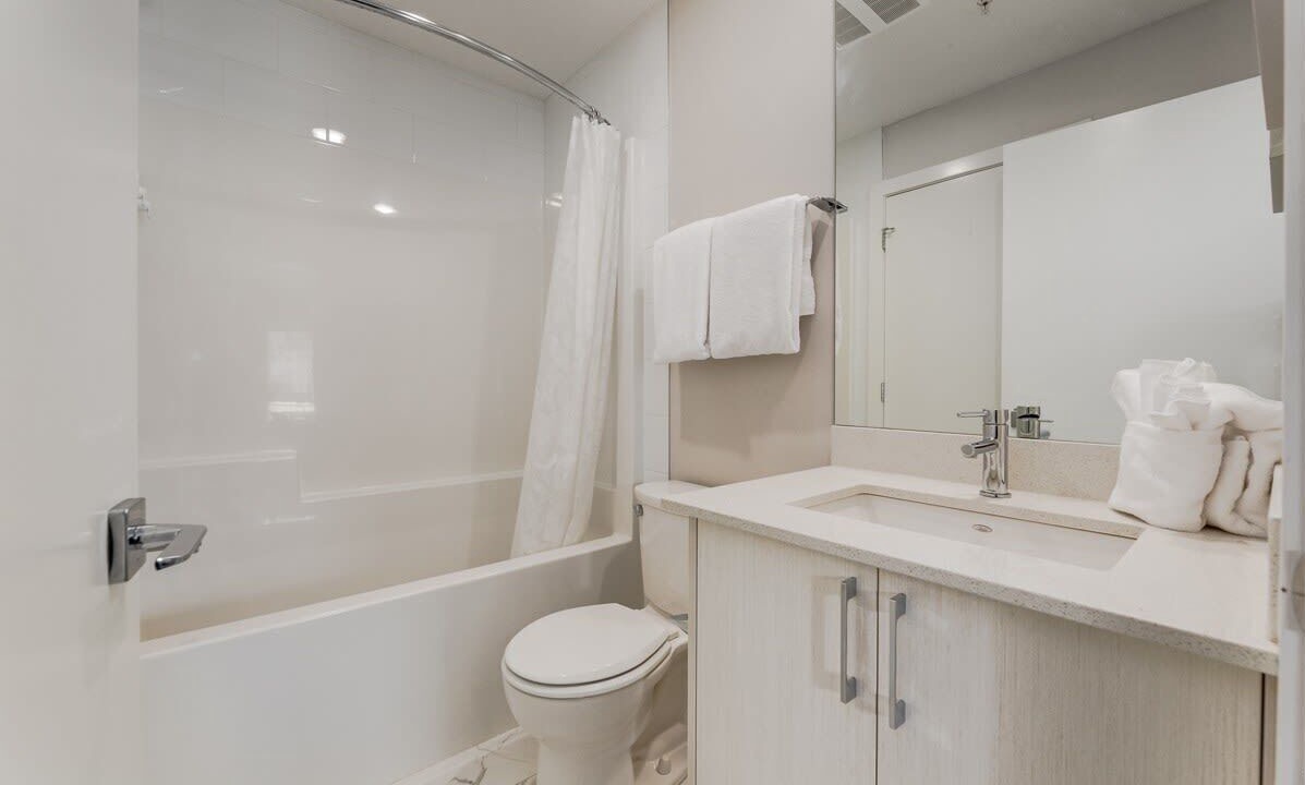 Photo of Bathroom in Shaganappi