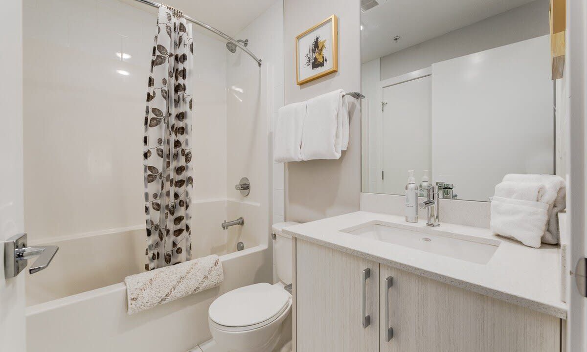 Photo of Bathroom in Shaganappi