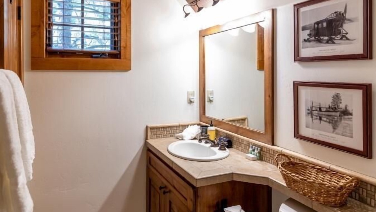 Photo of Bathroom in Tamarack