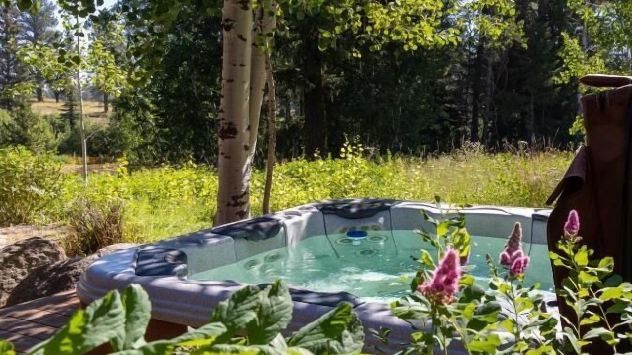 Photo of Outdoor in Tamarack