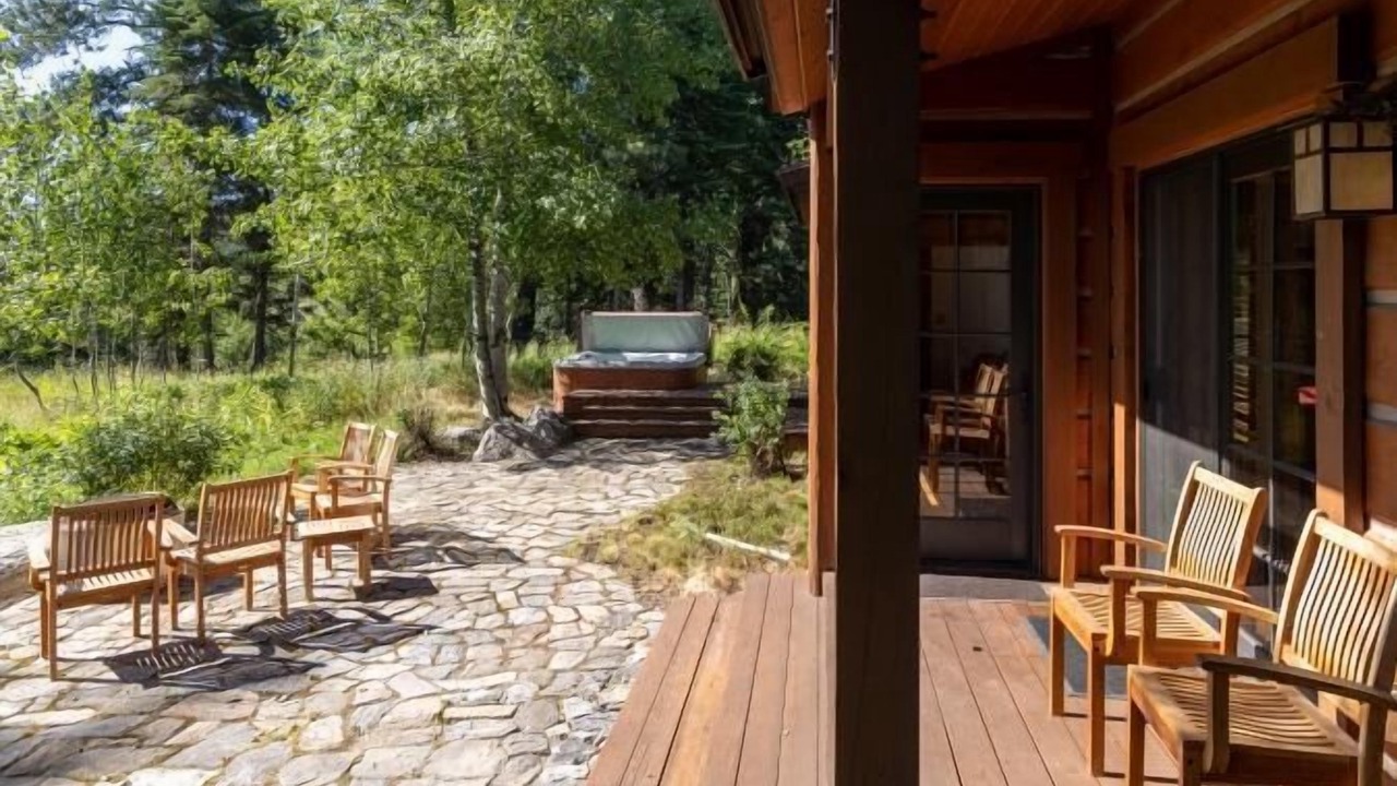 Photo of Patio Balcony in Tamarack