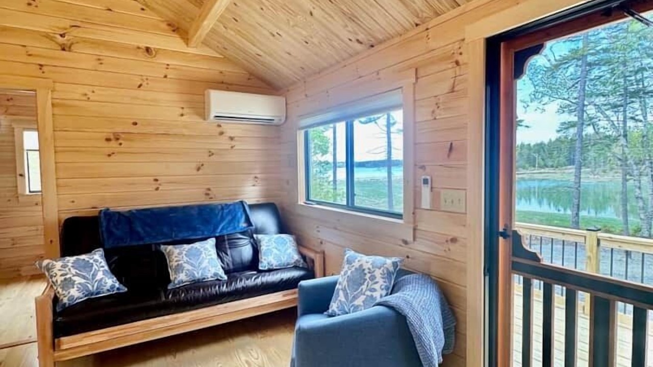 Photo of Livingroom in Steuben