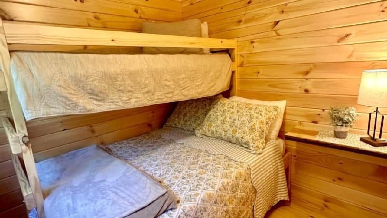 Photo of Bedroom in Steuben