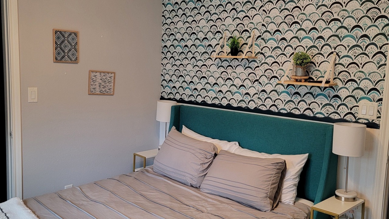 Photo of Bedroom in Elgin