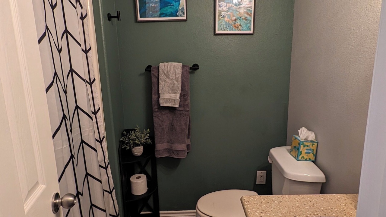 Photo of Bathroom in Elgin