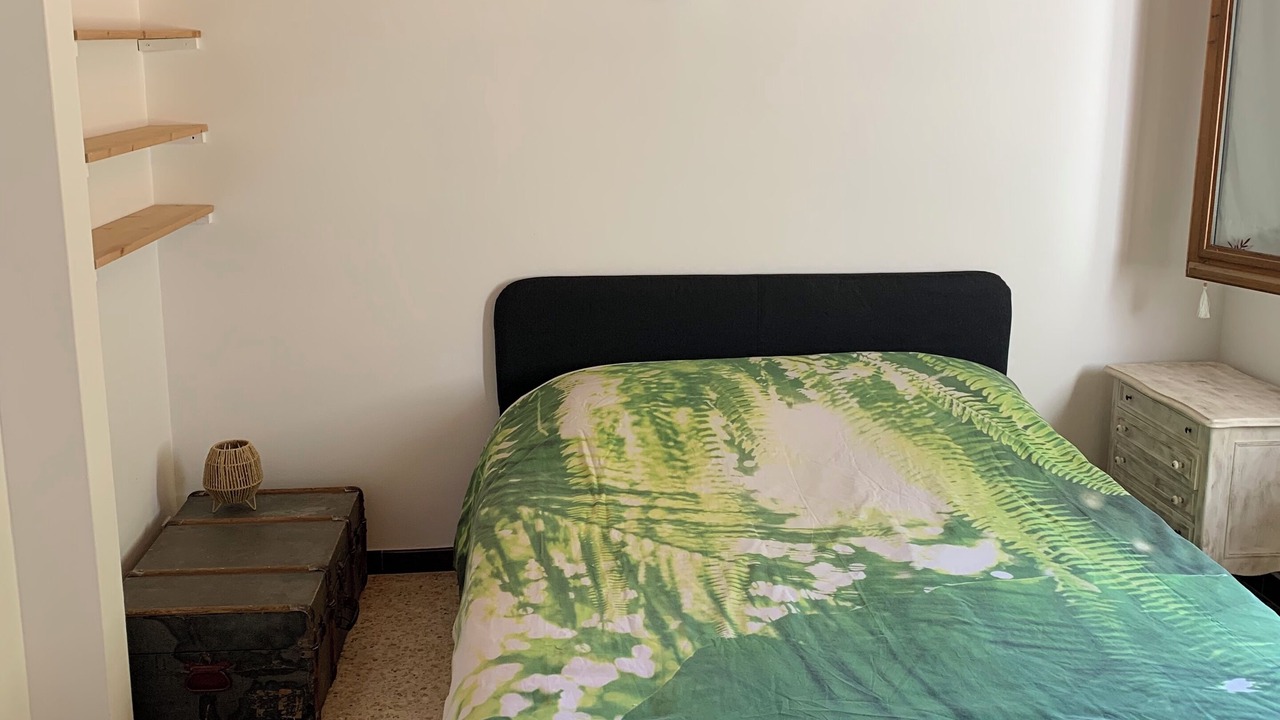 Photo of Bedroom in Estoublon