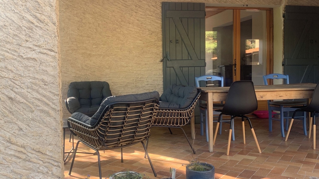 Photo of Patio Balcony in Estoublon