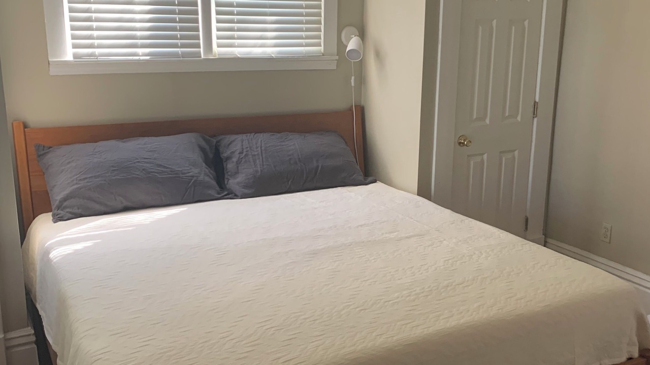Photo of Bedroom in Midtown