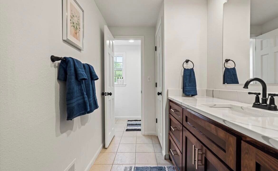 Photo of Bathroom in Blue Springs